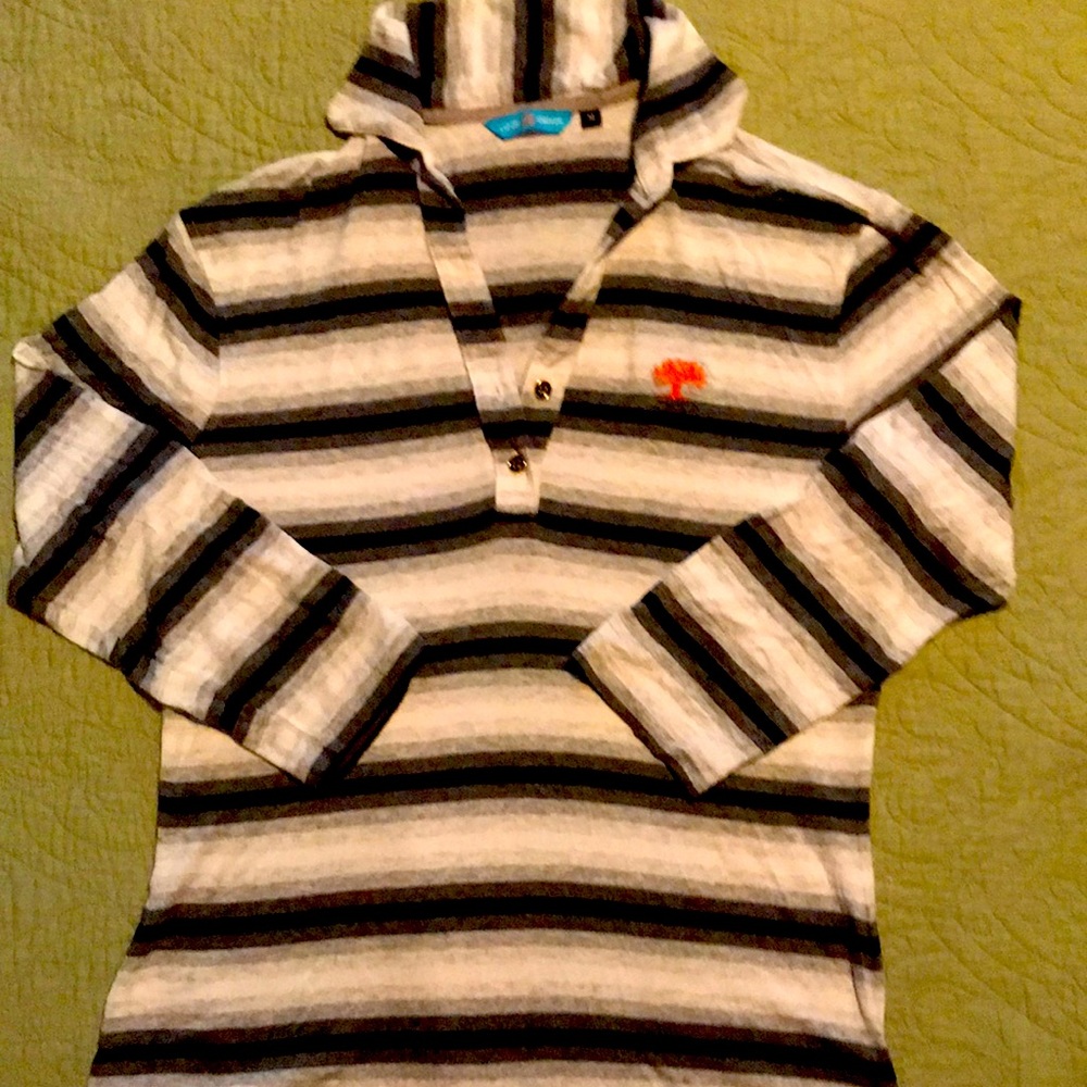 Lizzie Driver Shirt